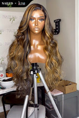 Kes x nailedby.nel 26 inch 5x5 Glueless human hair HD lace closure wigs 200% density body wave wigs blonde highlight color